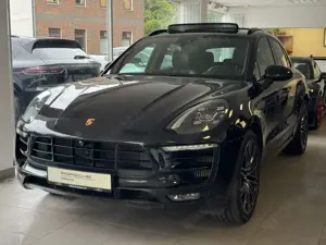 Porsche Macan GTS LED Panorama Bose Keyless ACC SWA R21