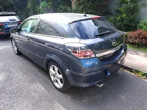 Opel Astra Astra GTC Fließheck Diesel  3-Türer GTC Bild 5