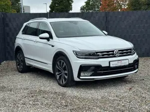 Volkswagen Tiguan Highline R-LINE 4Motion 2.0TDI PDC NAVI Bild 3