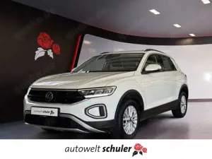 Volkswagen T-Roc 1.5 TSI DSG Life LED PDC Rfk SHZ