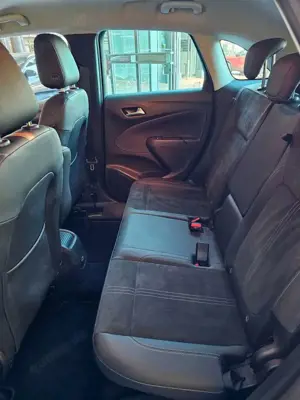 Opel Crossland X Crossland 1.2 AT Ultimate Navi Kamera LED HuD Bild 5