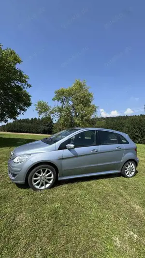 Mercedes-Benz B 170 Sports Tourer, Panorama Dach, Sitzheizung, BT,