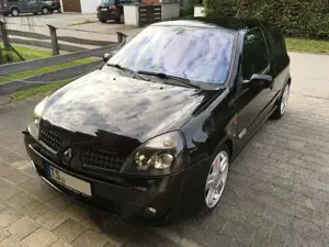 Renault Clio Renault CLIO Sport 2.0 16V