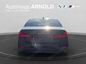 BMW 545 e xDrive Limousine M Sportpaket Head-Up Harman Kar Bild 5