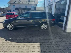 Volkswagen Golf Variant Highline AHK Panoram Navi