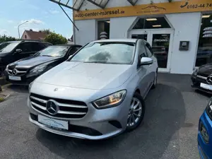 Mercedes-Benz B 180 d KAMERA/NAVI/SPURHALTE/WIDESCREEN/DAB Bild 1
