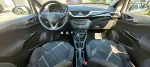 Opel Corsa Color Edition Bild 5