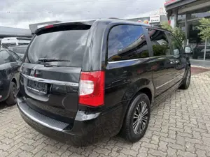 Lancia Voyager 2.8 Multijet 16v S Bild 5