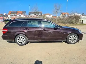 Mercedes-Benz E 220 E-Klasse T CDI DPF BlueEFFICIENCY Elegance