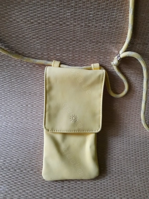 Kleine gelbe Handy-Tasche Bild 3