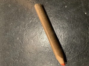 Dicke Buntstifte gesucht