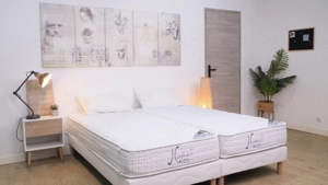 Neuwertige Matratze   7-Zonen Taschenfederkern (Retourenware)   8  Härtegrade