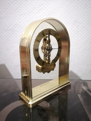 Royal Skelett Tisch Uhr im durchsichtigen Gehäuse