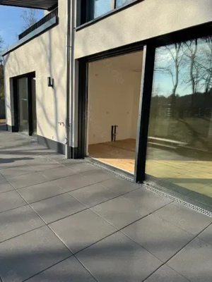 Neubau Wohnung mit Garten