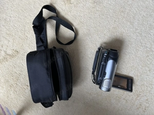 Handycam Sony DCR-DVD 106E PAL 