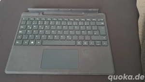 Microsoft Surface Pro Keyboard  mit Fingerprint  - Deutsch