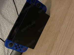Nintendo Switch Konsole mit Zelda Joy-Cons (RGB) Bild 3