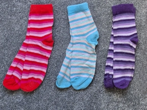 3 Paar Socken Ringelsöckchen Strümpfe Gr. 34-36 kompl. 1 Euro