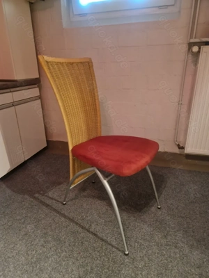 4 Esszimmerstühle modernes Design