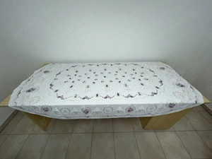 Große romantische ovale Tischdecke mit Veilchen- Rosendekor