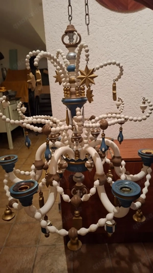 Erzgebirge Weihnachtspyramide 6 Etagen 105 cm hoch weiß blau  Bild 4