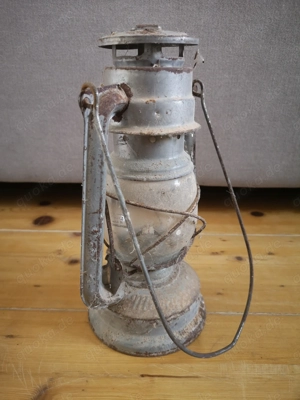 Alte Tschechoslovakische Meva 863 Öl- bzw. Petroleumlampe für Restauration