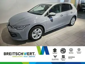 Volkswagen Golf 1.5 eTSI Life DSG RFK LED ACC Navi HUD LiAss