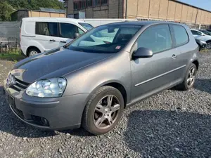 Volkswagen Golf 1.4 KLIMAANLAGE*ALUFELGEN*