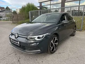 Volkswagen Golf VIII Lim. Style eTSI AUTOMATIK/LED/NAVI!!