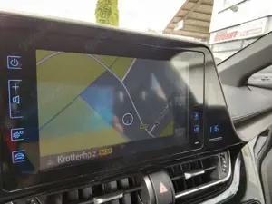 Toyota C-HR Hybrid mit Navi RelaxGarantie bis April 2033 Bild 2