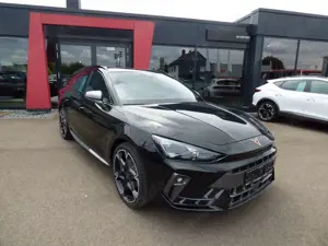 CUPRA Leon ST 1.5 eTSI DSG MATRIX PANO EDGE+DYNAMIC Bild 3