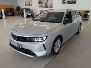 Opel Astra Sports Tourer 1.2 Turbo Enjoy CarPlay