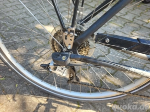 Damenfahrrad 28 Zoll 3 mal  8 Gänge 