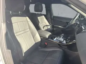 Land Rover Range Rover Evoque D200 R-Dynamic HSE BlackPack 20''LM Pano ACC DAB K Bild 3