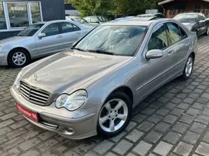 Mercedes-Benz C 180 K Lim. Aut Avantgarde*LEDER*AHK*NAVI*TÜVNE