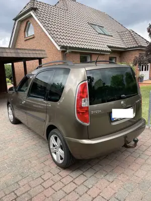 Skoda Roomster 1.6 TDI DPF Ambition Bild 5