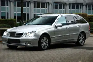 Mercedes-Benz C 230 T Kompressor| XENON| LEDER| PDC| SZH| NAVI Bild 1