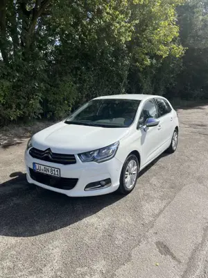 Citroen C4 schräckhecklimusine