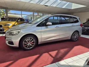 BMW 220 220i GT M-Paket+NAVI+LED+LEDER+HUD+KAM+KEYLESS