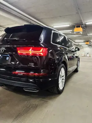 Audi Q7 3.0 TDI quattro tiptronic