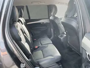 Volvo XC90 B5 AWD Plus Dark 7-Sitzer  AHK ACC BLIS Bild 5