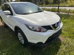 Nissan Qashqai Visia+aus 1.Hand+Kette neu!