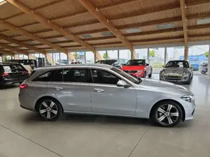 Mercedes-Benz C 220 d T 4M Avantgarde Distronic+Sound+RFK+Tot Bild 3