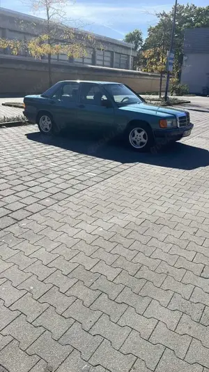 Mercedes-Benz 190 D Bild 4