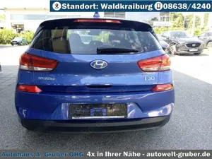 Hyundai i30 YES! Plus Navigation+LED+8-fach Bild 5