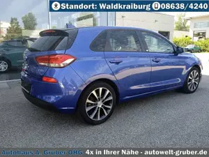 Hyundai i30 YES! Plus Navigation+LED+8-fach Bild 4