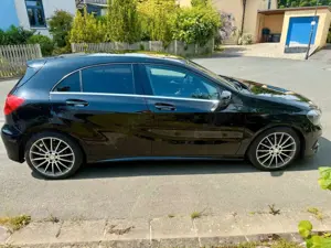 Mercedes-Benz A 180 A 180 AMG Line