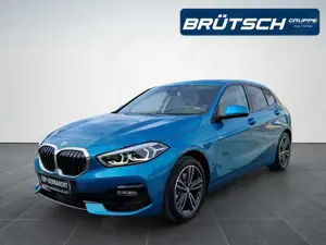 BMW 118 i Sport Line AUTOMATIK KLIMA / / NAVI / PANORAMA /