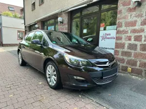 Opel Astra J Lim. 1.4 Turbo*Active*Tempomat*Klima*PDC*SHZ*