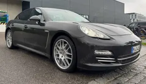 Porsche Panamera Diesel Platinum Edition 20 Zoll